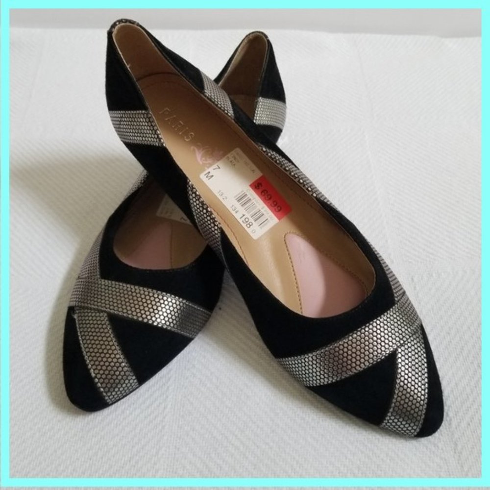 Paris Hilton Black Suede Flats Size 7 NWT